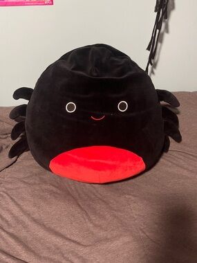 Squishmallows Bella the Spider Halloween